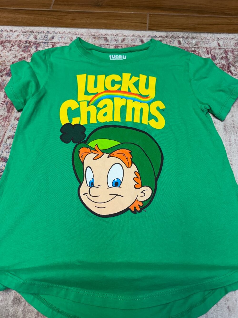 Lucky Charms Kids Girls Green T- Shirt Size Medium (7/9 yrs) In Great Shape!!